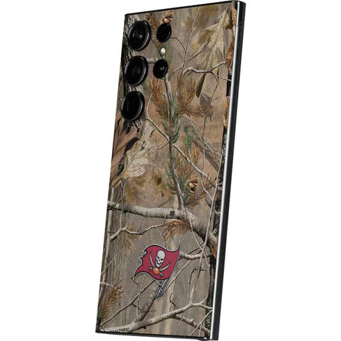 NFL Tampa Bay Buccaneers Realtree AP Camo Galaxy S25 Ultra Skin